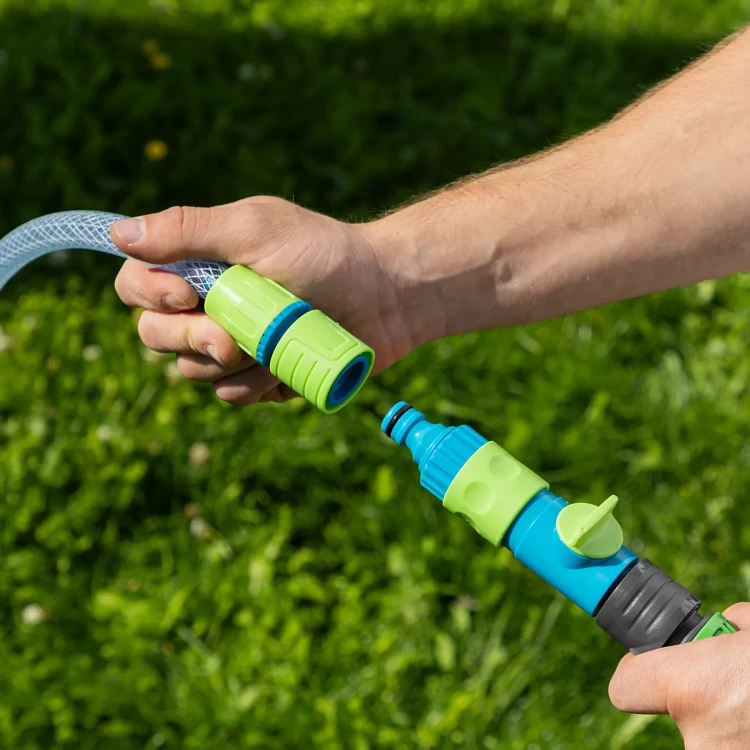Шланг поливочный прозрачный армированный Palisad 3-х слойный, 1/2", 25 м 67361 купить в Губкинске