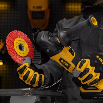 Щетка для УШМ, Denzel 125 мм, плоская, нейлоновая щетина, посадка 22,2 мм, 74461 купить в Губкинске