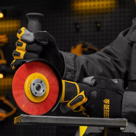 Щетка для УШМ, Denzel 125 мм, плоская, нейлоновая щетина, посадка 22,2 мм, 74461 купить в Губкинске