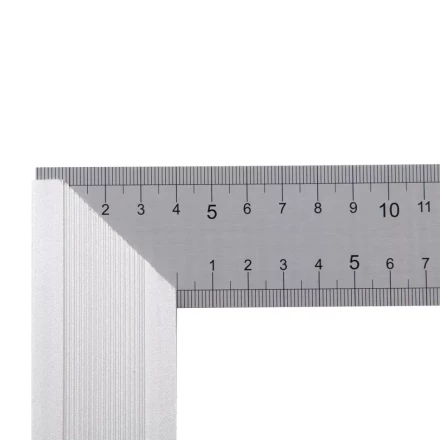 Угольник стальной 250 мм, нержавеющая сталь, градуировка, алюминиевое основание Denzel 32396 купить в Губкинске