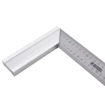 Угольник стальной 250 мм, нержавеющая сталь, градуировка, алюминиевое основание Denzel 32396 купить в Губкинске