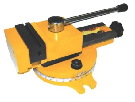 Тиски поворотные 80мм К413 414 415 23472 купить в Губкинске