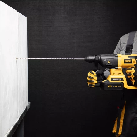 Бур по бетону Denzel, 12 x 460 мм,  двойная спираль, три пылеотводящие кромки, 705027 купить в Губкинске