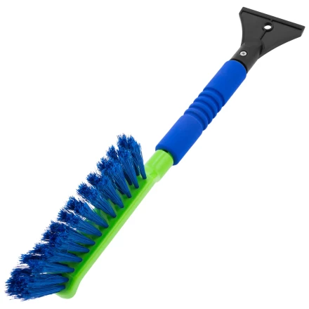 Щетка-сметка для снега со скребком, мягкая рукоятка, 425 мм Сибртех 55315 купить в Губкинске