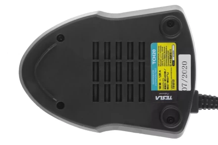 Зарядное устройство TESLA TCH20 купить в Губкинске