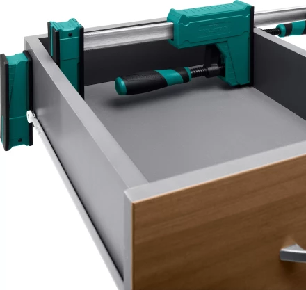 Струбцина KRAFTOOL GRAND корпусная 32240-60 купить в Губкинске