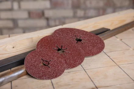 Круг фибровый HAMMER 243-001 купить в Губкинске