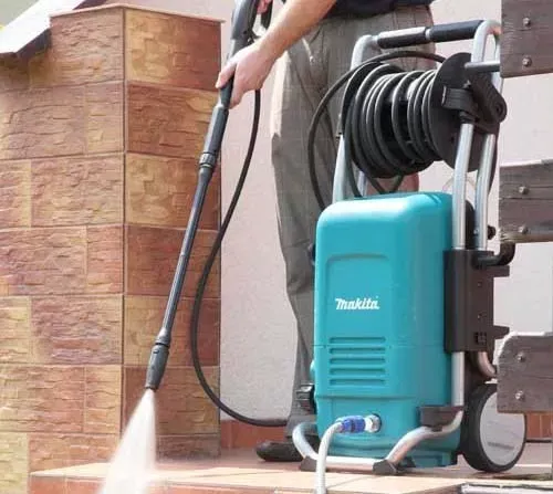 Минимойка-мойка высокого давления Makita HW151 купить в Губкинске