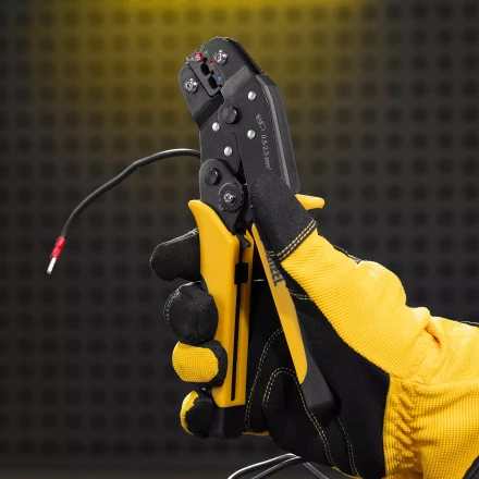 Клещи для обжима Denzel 17747 изолир. наконечников НКИ и НВИ, разъемов РПИ, гильз ГСИ, 0,5 - 2,5 мм2 купить в Губкинске