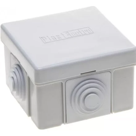 Коробка распределительная СВЕТОЗАР для наружного монтажа, макс. напряжение 400В, IP 54, 4 ввода, 65х65х40мм SV-54954 купить в Губкинске