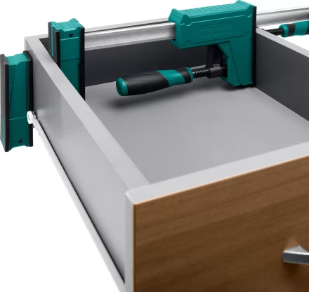 Струбцина KRAFTOOL GRAND корпусная 32240-30 купить в Губкинске