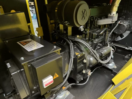 Дизельный генератор Vektor AD-20Y-T400 в шумозащитном кожухе с АВР купить в Губкинске