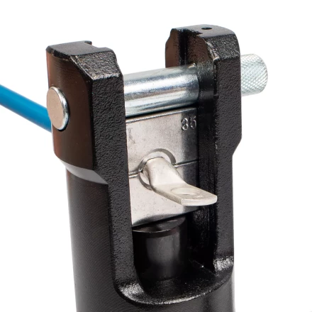 Пресс гидравлический помповый КВТ ПГ-300 для опрессовки наконечников до 300 мм (85528) купить в Губкинске