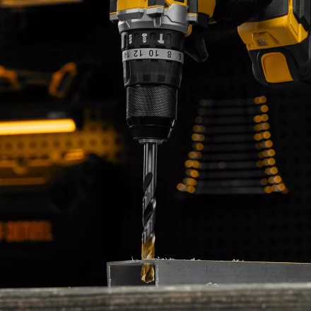 Сверло спиральное по металлу Denzel, 11 x 142мм, Р6М5, Golden Tip, многогранная заточка, 718286 купить в Губкинске