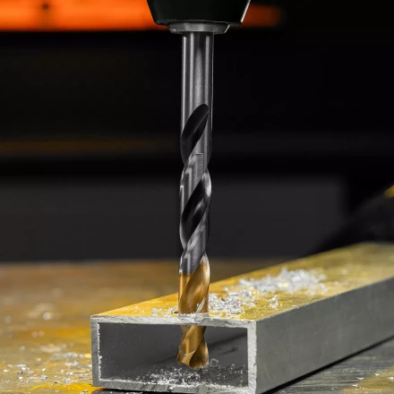 Сверло спиральное по металлу Denzel, 11 x 142мм, Р6М5, Golden Tip, многогранная заточка, 718286 купить в Губкинске