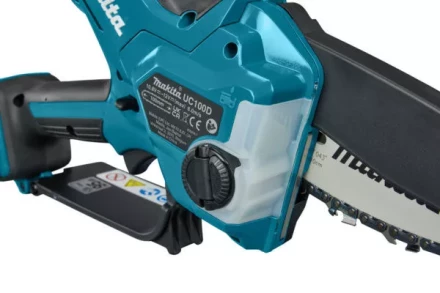Аккумуляторная цепная пила 12V, 10см Makita UC100DWA (1x АКБ 2 Ач, ЗУ) купить в Губкинске