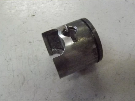 Поршень D40 H386 купить в Губкинске