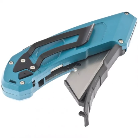 Нож 130 мм алюм. корпус выдв. трапец. лезвие 18 мм SK-5 клипса для ремня + 4 лезвия GROSS 78899 купить в Губкинске