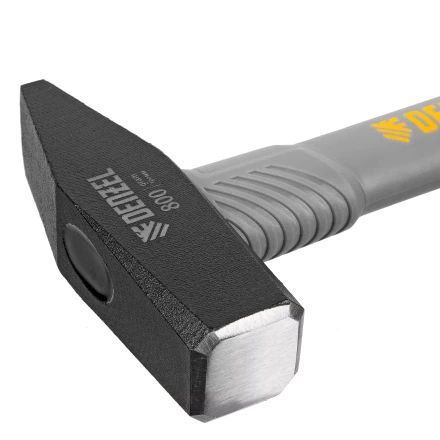 Молоток слесарный, 800 г Denzel 10488, кованый, фибергласовая рукоятка c TPR покрытием купить в Губкинске