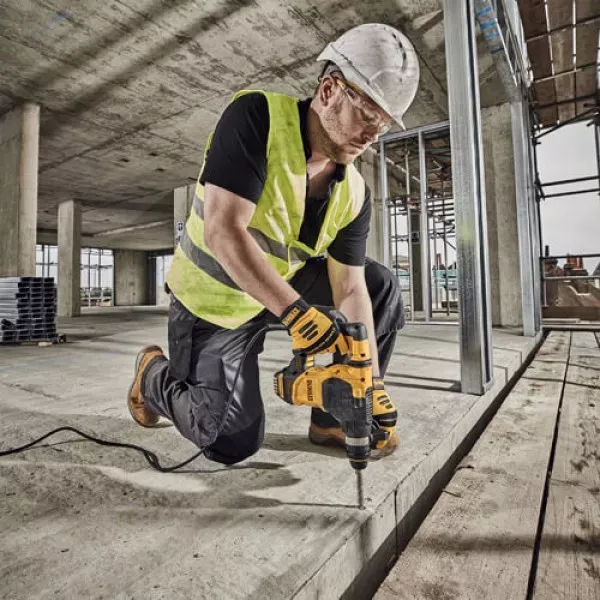 Перфоратор  D25333 K SDS-plus DeWalt купить в Губкинске