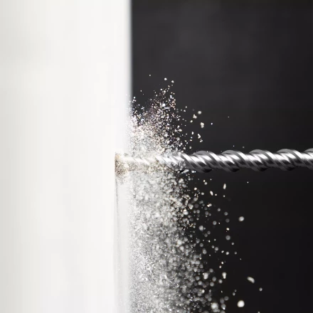 Бур по бетону Denzel, 20 x 600 мм , двойная спираль, три пылеотводящие кромки, 705050 купить в Губкинске