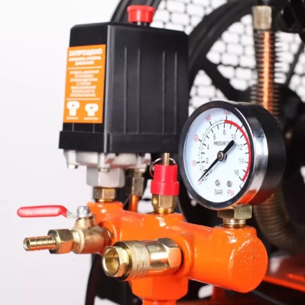 Компрессор масляный поршневой ременной PATRIOT PTR 80/260A купить в Губкинске