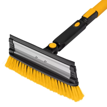 Щетка-сметка для снега со скребком Denzel, телескоп, поворотная голова, водосгон, 900-1200 мм 55308 купить в Губкинске