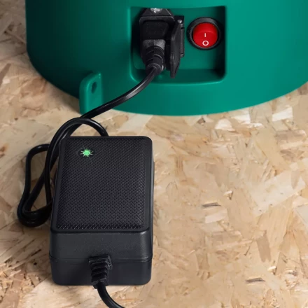 ЗУБР 5 л, аккумуляторный опрыскиватель (ОПС-5) купить в Губкинске