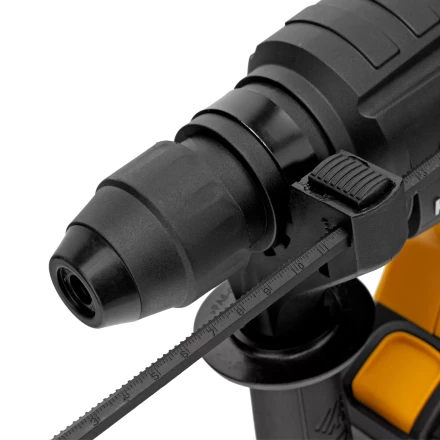 Перфоратор аккумуляторный BLRH-IB-26 Li-Ion, 18 В Denzel 26701 купить в Губкинске