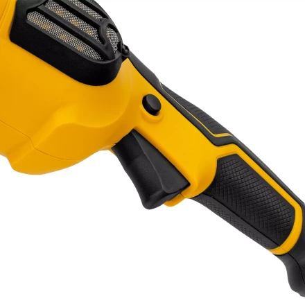 Машина полировальная Denzel CP-180, 1400 Вт, 180 мм, 0-3000 об/мин 27701 купить в Губкинске