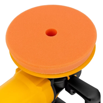 Машина полировальная Denzel CP-180, 1400 Вт, 180 мм, 0-3000 об/мин 27701 купить в Губкинске