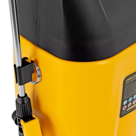 Опрыскиватель аккумуляторный Denzel D-8LI, 8 л, 12 В, 2 Ач 64795 купить в Губкинске