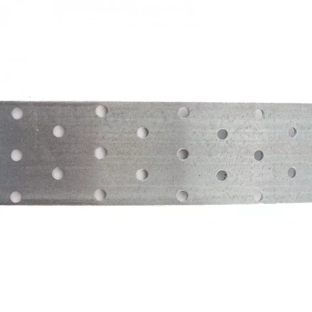 Лента перфорированная монтажная 2 мм LM 5см х10м отверстие 4,5–5мм цинк Россия Сибртех 46583 купить в Губкинске