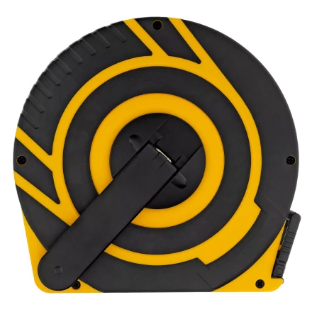 Рулетка геодезическая Denzel 30 м х 15 мм, закрытый корпус, фиберглассовая лента 31291 купить в Губкинске