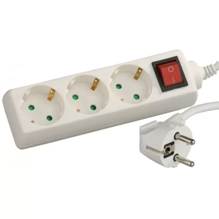 Удлинитель СВЕТОЗАР электрический с заземлением, выключателем, евро, с защитными шторками, 3 гнезда, 5м SV-55035-5 купить в Губкинске