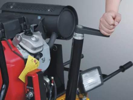 Двухроторная затирочная машина Masalta MRT 73 купить в Губкинске