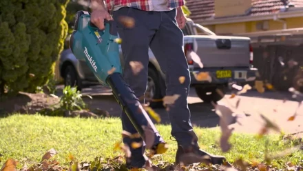 Аккумуляторная воздуходувка Makita DUB362Z (без АКБ и ЗУ) купить в Губкинске