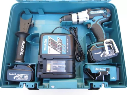 Дрель-шуруповерт аккумуляторная Makita DHP454RFE купить в Губкинске