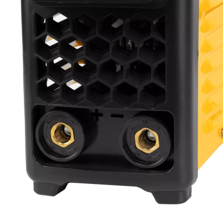 Аппарат инвертор. дуговой сварки SDM-200 Top, 200 А, ПВ 80%// Denzel 94356 купить в Губкинске