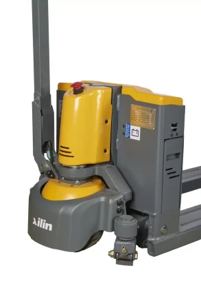 Тележка электрическая 1500 кг 1150 мм XILIN CBD15W-II Li-ion 24V/25Ah с колесом баланса и влагозащ* 1047332 купить в Губкинске