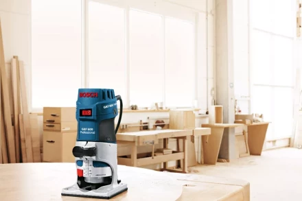 Фрезер кромочный Bosch GKF 600 0.601.60A.100 в кейсе купить в Губкинске
