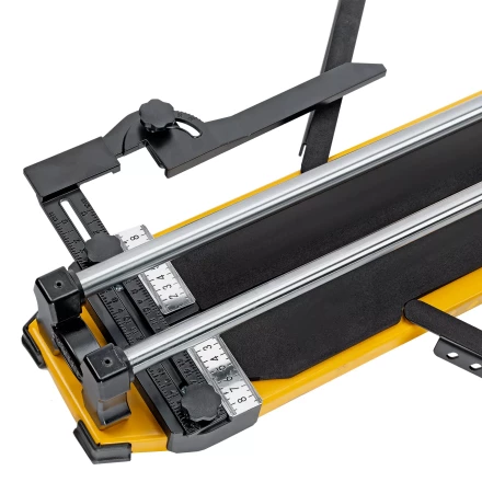 Плиткорез Denzel 1000х14мм, цельнометал. напр., каретка на подш., стальная станина, рукоятка-пенал 877012 купить в Губкинске