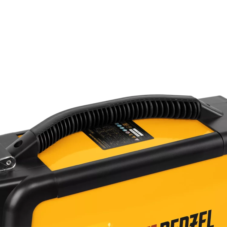 Аппарат инвертор. дуговой сварки SDM-220 Top, 220 А, ПВ 60% кейс// Denzel 94358 купить в Губкинске