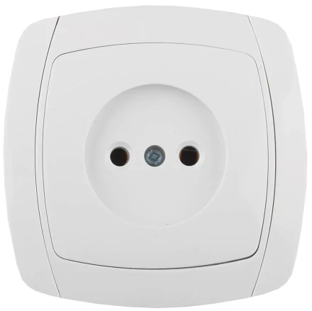Розетка СВЕТОЗАР &quot;CITY LIGHT&quot; одинарная в сборе, без заземления, цвет белый, 16А/~250В SV-54200-W купить в Губкинске