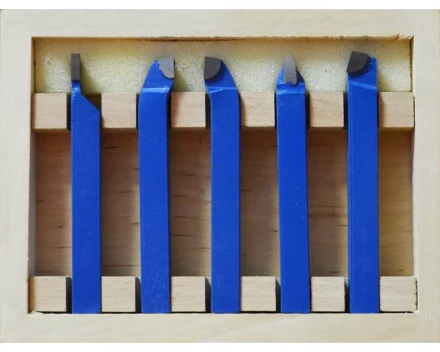 Набор токарных резцов по металлу 5 шт 23360 купить в Губкинске