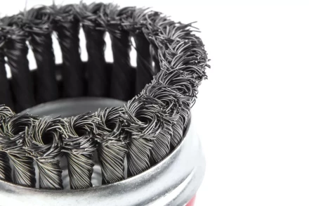 Кордщетка HAMMER чаша 85мм для УШМ витая сталь (207-111) купить в Губкинске