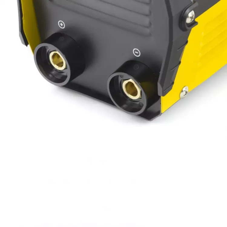 Аппарат инверторный дуговой сварки DENZEL DS-200 Compact 94373 купить в Губкинске