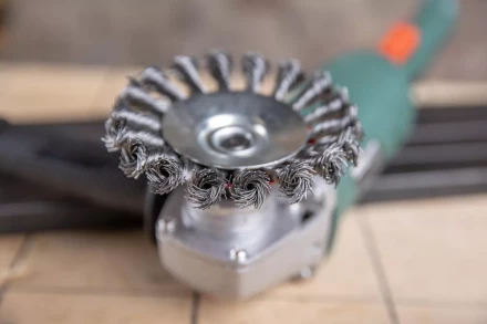 Кордщетка HAMMER тарелка 115мм для УШМ витая сталь (207-112) купить в Губкинске