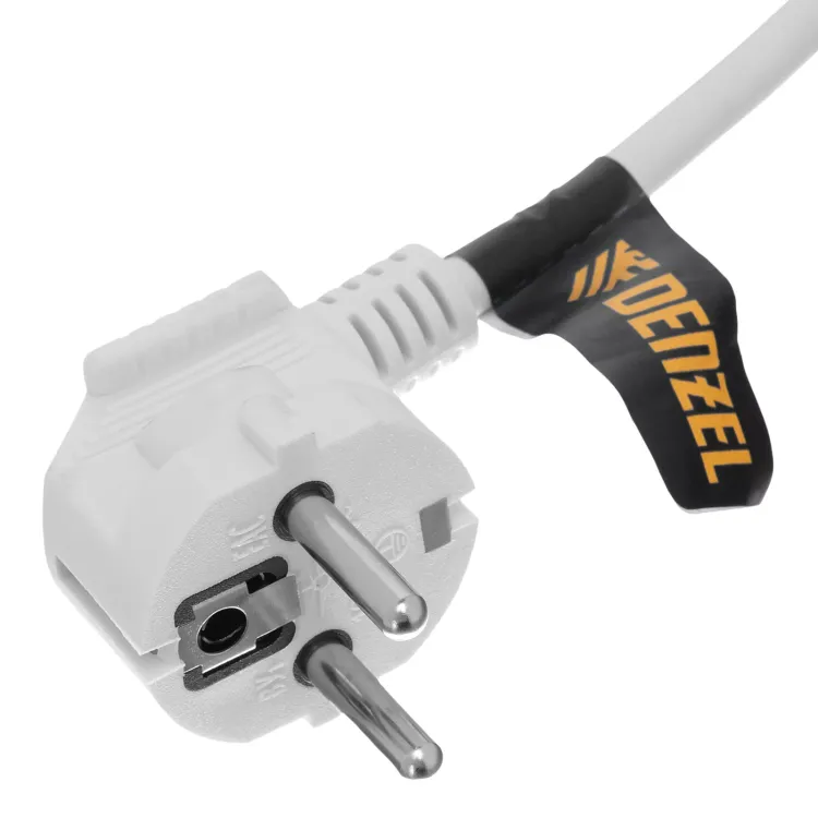 Шнур сетевой Denzel Energy Series, ПВС, 1,5 м, 3 x 1,5 мм, с неразборной вилкой, белый, 3 м, 37670 купить в Губкинске