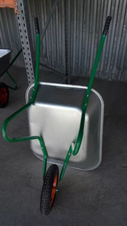 Тачка садовая грузоподъемность 90 кг объем 65 л 689843 купить в Губкинске